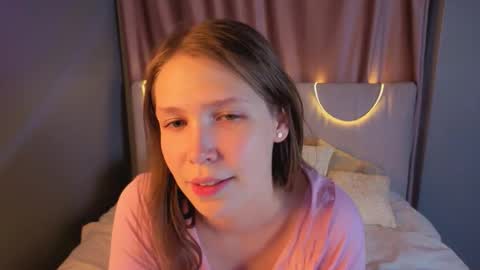 Ann online show from September 16, 6:42 pm