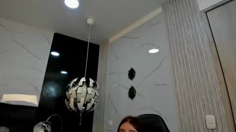 Maylin online show from December 3, 6:37 am