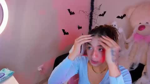 Snapshot of mayproject2 chatting on October 14, 10:32 pm may online show from October 14, 10:32 pm