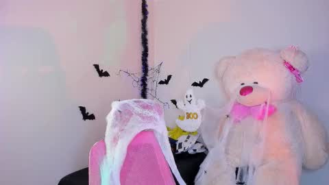 Snapshot of mayproject2 chatting on October 22, 10:31 pm may online show from October 22, 10:31 pm