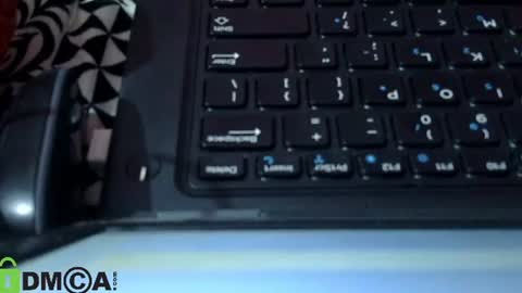 Snapshot of mayra_love4u chatting on September 23, 7:22 am Mayra online show from September 23, 7:22 am