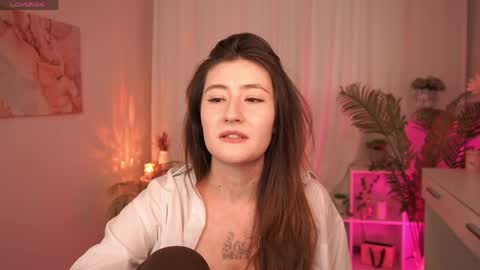 Snapshot of mayshawty chatting on April 5, 5:48 am May online show from April 5, 5:48 am