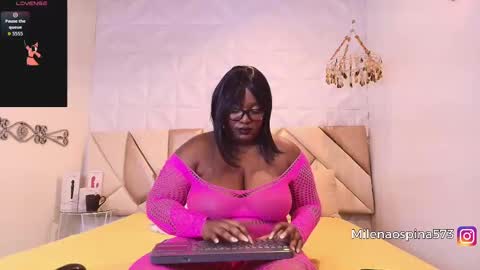 May online show from November 14, 3:16 am