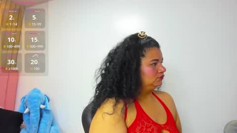 Snapshot of mayte1096 chatting on June 22, 7:44 pm M A Y T E online show from June 22, 7:44 pm