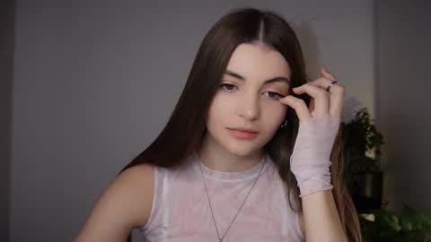 Snapshot of mayttease chatting on November 12, 12:33 am mayttease online show from November 12, 12:33 am