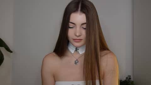 Snapshot of mayttease chatting on November 20, 3:28 am mayttease online show from November 20, 3:28 am