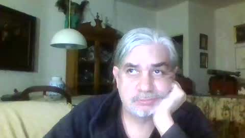 Manu online show from December 27, 10:05 pm
