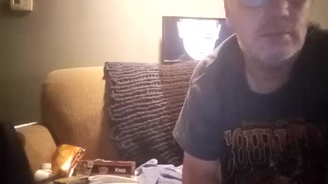 Snapshot of mcfly1973 chatting on March 10, 8:59 am mcfly1973 online show from March 10, 8:59 am