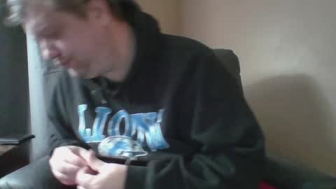 Sean online show from April 2, 11:52 am