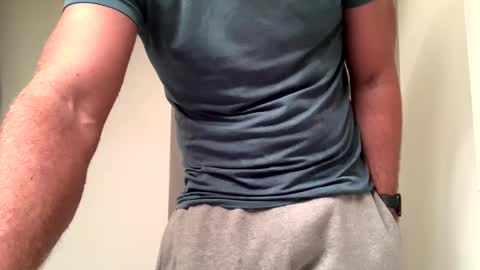 mcr8080 online show from January 9, 6:15 pm