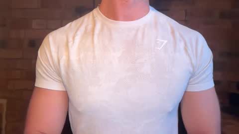 mcr8080 online show from January 6, 6:17 am