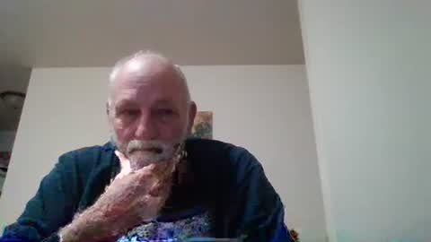 mdane99 online show from December 17, 3:17 am