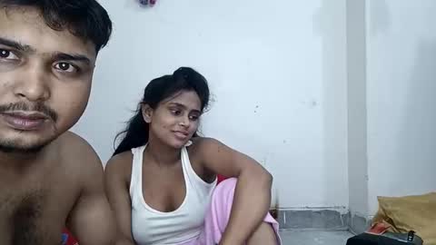 Snapshot of mdtaiful125 chatting on September 14, 8:52 pm Sweet Couple BD online show from September 14, 8:52 pm
