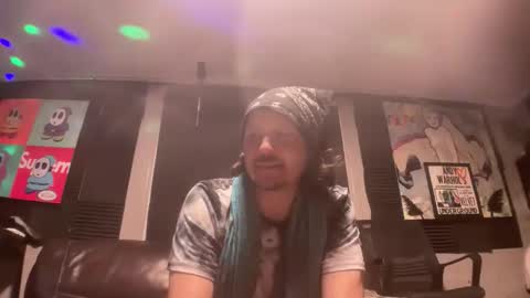 Snapshot of mdtrapn chatting on February 16, 8:10 am Mac D online show from February 16, 8:10 am