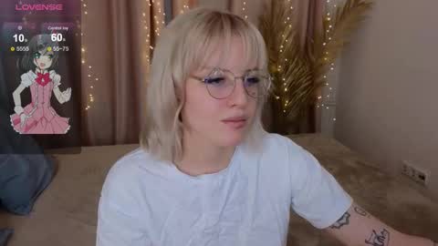 Roze online show from February 4, 5:52 pm