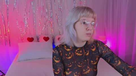 Roze online show from April 1, 7:53 am