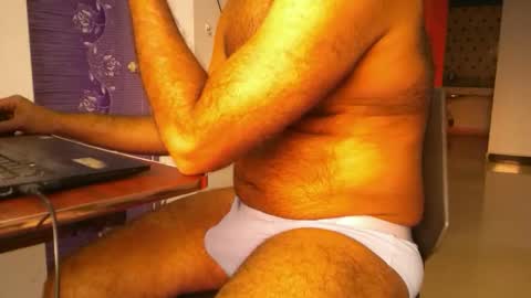 me_hai12 online show from February 10, 11:58 am