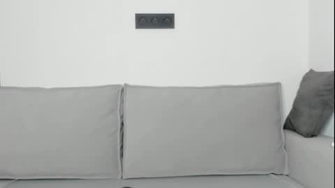 Alice online show from April 3, 3:54 pm