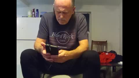 meaderd740870 online show from February 2, 4:55 am