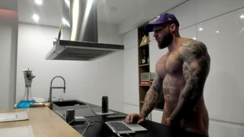 Snapshot of mealphamale chatting on March 25, 2:01 pm Alpha Male online show from March 25, 2:01 pm