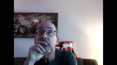 me at home online show from December 30, 5:34 pm