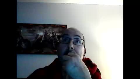 me at home online show from February 6, 2:58 pm