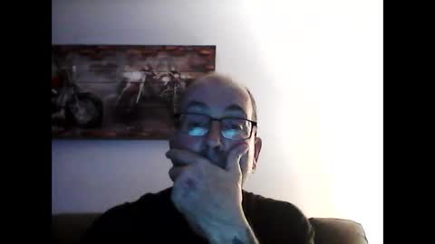 me at home online show from February 18, 4:48 am