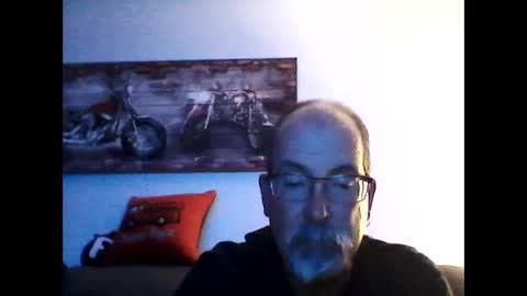 me at home online show from September 17, 2:57 am