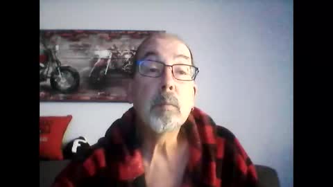 me at home online show from January 10, 3:14 pm