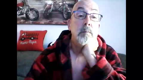 me at home online show from June 6, 12:10 pm