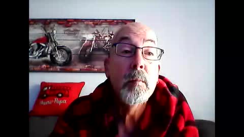 me at home online show from June 7, 11:14 am