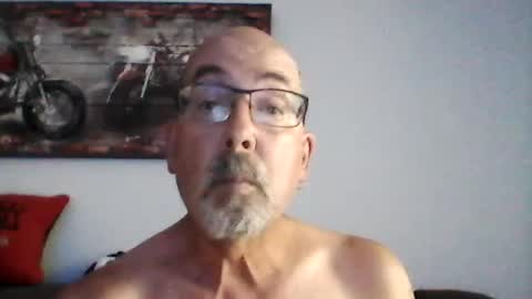 me at home online show from July 27, 9:00 pm