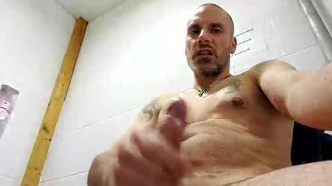 mechot4656 online show from April 2, 12:14 pm