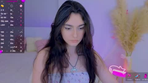 Dina online show from March 29, 8:09 pm