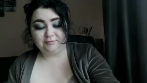 Snapshot of medjik_lool chatting on December 5, 8:55 am Oltereodora-lima online show from December 5, 8:55 am