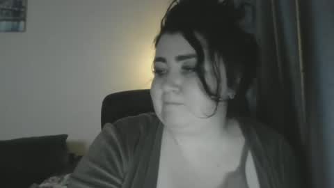 Snapshot of medjik_lool chatting on December 6, 2:28 pm Oltereodora-lima online show from December 6, 2:28 pm