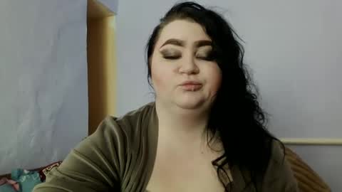 Snapshot of medjik_lool chatting on January 2, 7:23 am Oltereodora-lima online show from January 2, 7:23 am