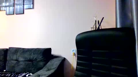 Snapshot of medjik_lool chatting on January 18, 8:31 am Oltereodora-lima online show from January 18, 8:31 am