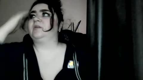 Snapshot of medjik_lool chatting on February 1, 8:50 am Oltereodora-lima online show from February 1, 8:50 am