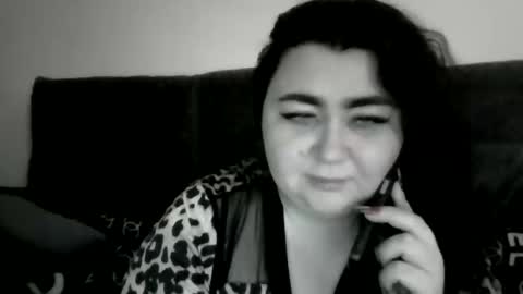 Snapshot of medjik_lool chatting on February 8, 7:48 am Oltereodora-lima online show from February 8, 7:48 am