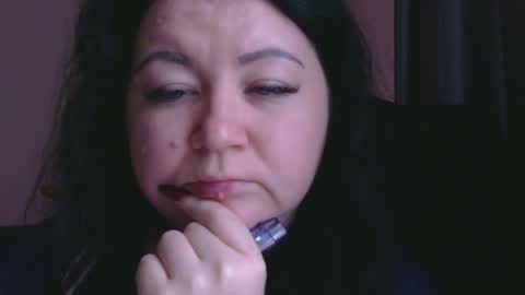 Snapshot of medjik_lool chatting on February 3, 12:21 pm Oltereodora-lima online show from February 3, 12:21 pm
