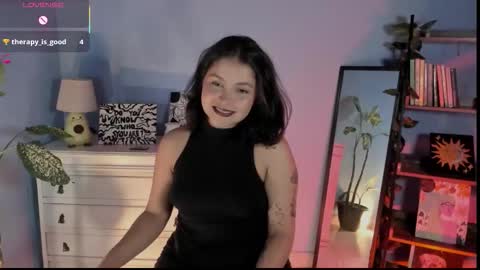 Snapshot of medusa_025 chatting on February 17, 9:10 pm Coral online show from February 17, 9:10 pm