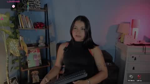 Snapshot of medusa_025 chatting on March 8, 11:52 pm Coral online show from March 8, 11:52 pm