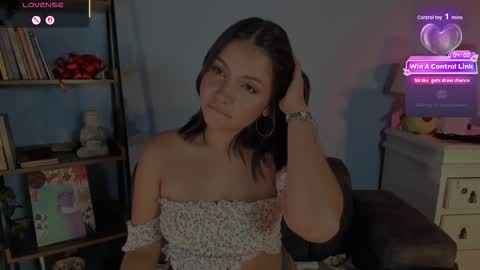 Snapshot of medusa_025 chatting on March 12, 4:18 am Coral online show from March 12, 4:18 am