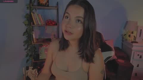 Snapshot of medusa_025 chatting on March 25, 10:27 pm Coral online show from March 25, 10:27 pm