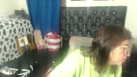 Snapshot of medusalilith69 chatting on April 5, 9:23 pm Natalia online show from April 5, 9:23 pm