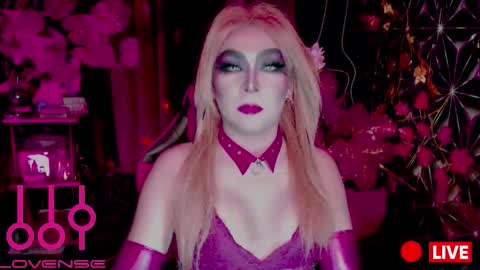 Snapshot of medusaprey chatting on February 3, 6:22 am THE QUEEN ALPHA Queen Medusa Prey online show from February 3, 6:22 am