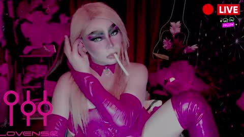 Snapshot of medusaprey chatting on March 17, 9:23 am THE QUEEN ALPHA Queen Medusa Prey online show from March 17, 9:23 am