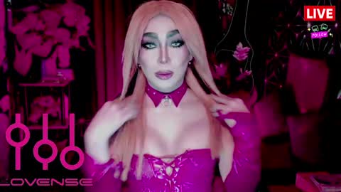 Snapshot of medusaprey chatting on March 30, 5:03 pm THE QUEEN ALPHA Queen Medusa Prey online show from March 30, 5:03 pm