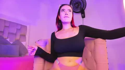Snapshot of meduza28 chatting on February 22, 7:45 pm Meduza online show from February 22, 7:45 pm